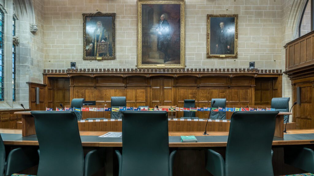 A Comparative Analysis: UK Common Law vs. Statutory Law 3 UK Common Law vs. Statutory Law: 2023 Comparative Analysis