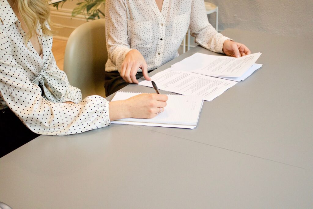 Essential Tips for Drafting and Negotiating Commercial Contracts 1 commercial litigation lawyers, commercial contracts